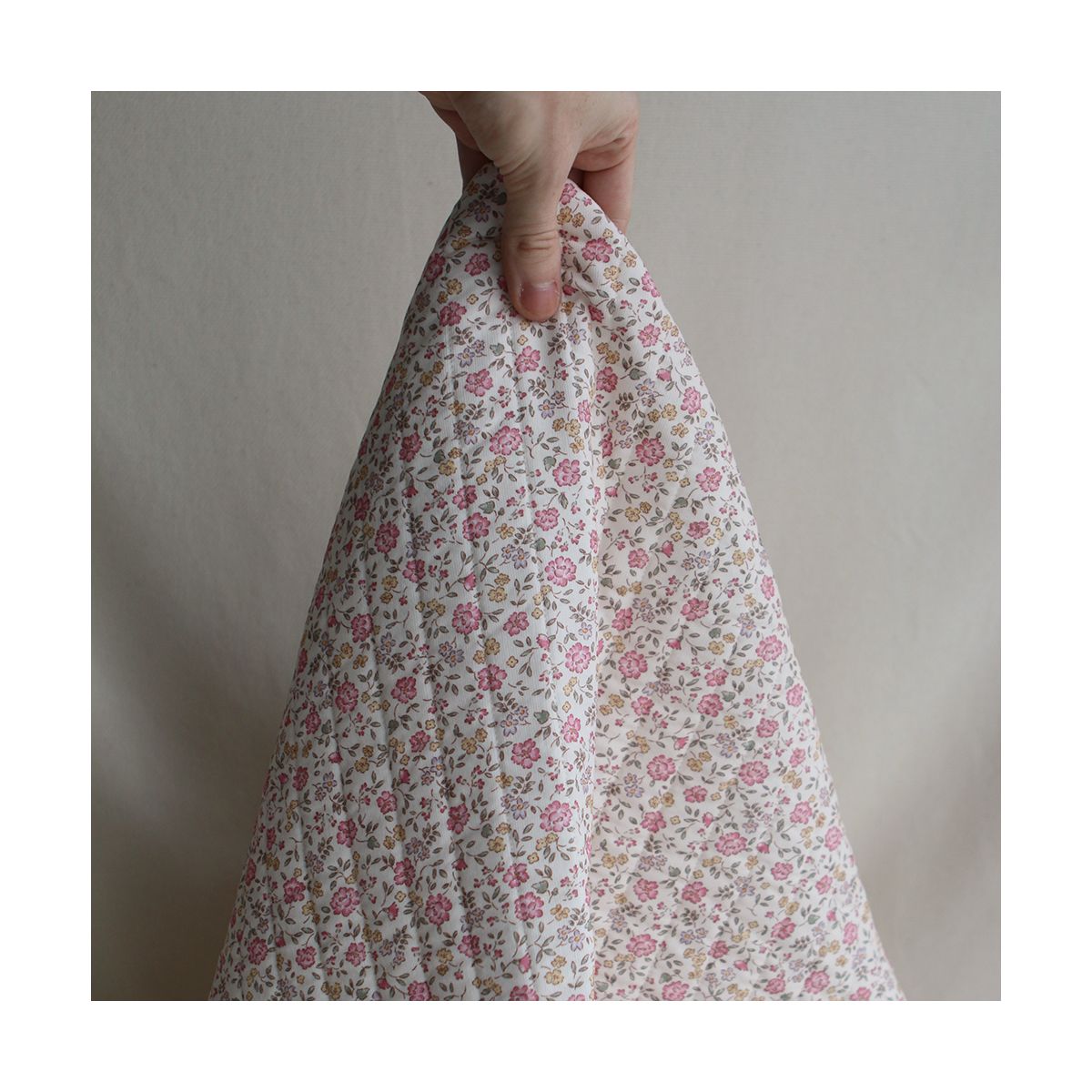 Margaret - Matelassé velours milleraie imprimé fleuri Made in France