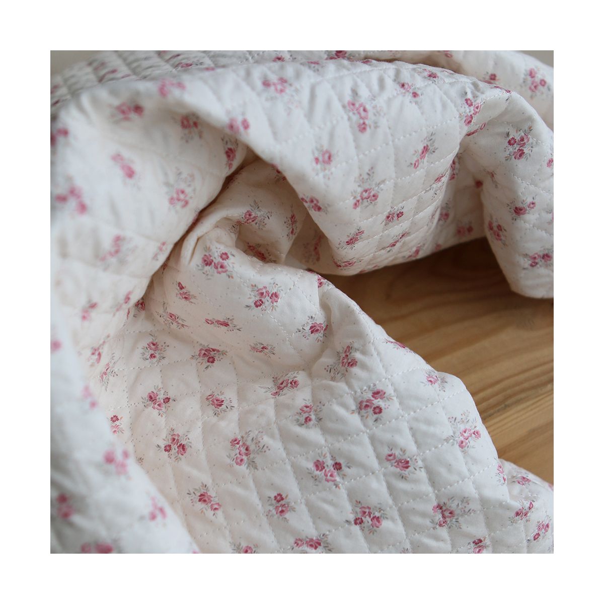 copie de Margaret - Matelassé velours milleraie imprimé fleuri Made in France
