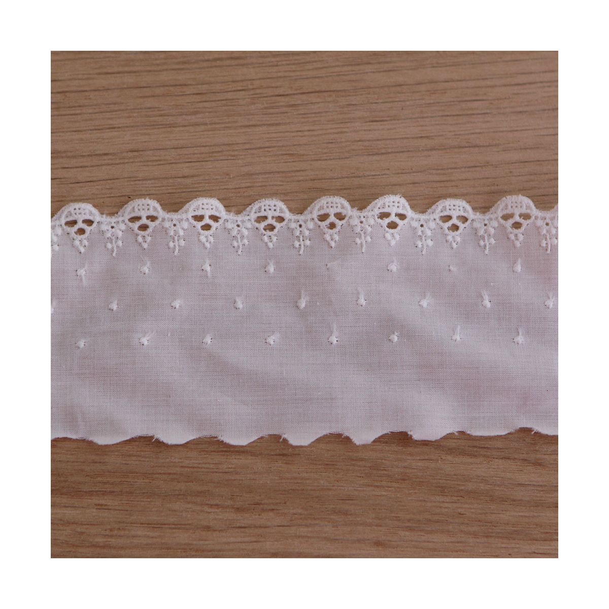 Galon coton broderie ivoire70mm x1m