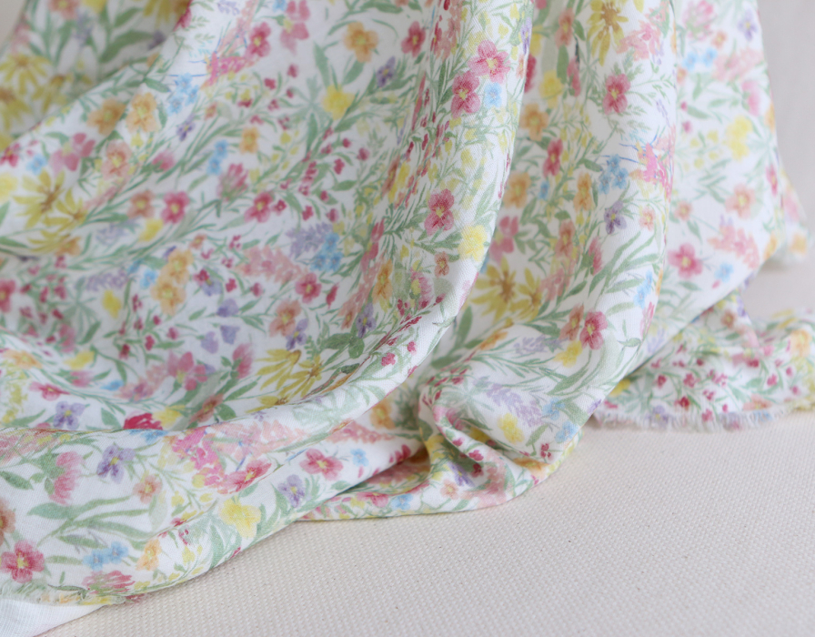 copy of Celine - Double gaze de coton BIO blanc motif fleuri marine / moutarde