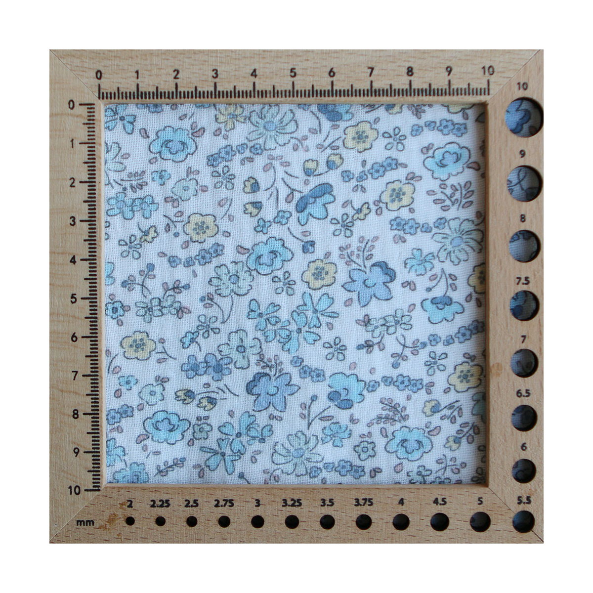 Albane - Double gaze de coton motif fleuri bleu ciel