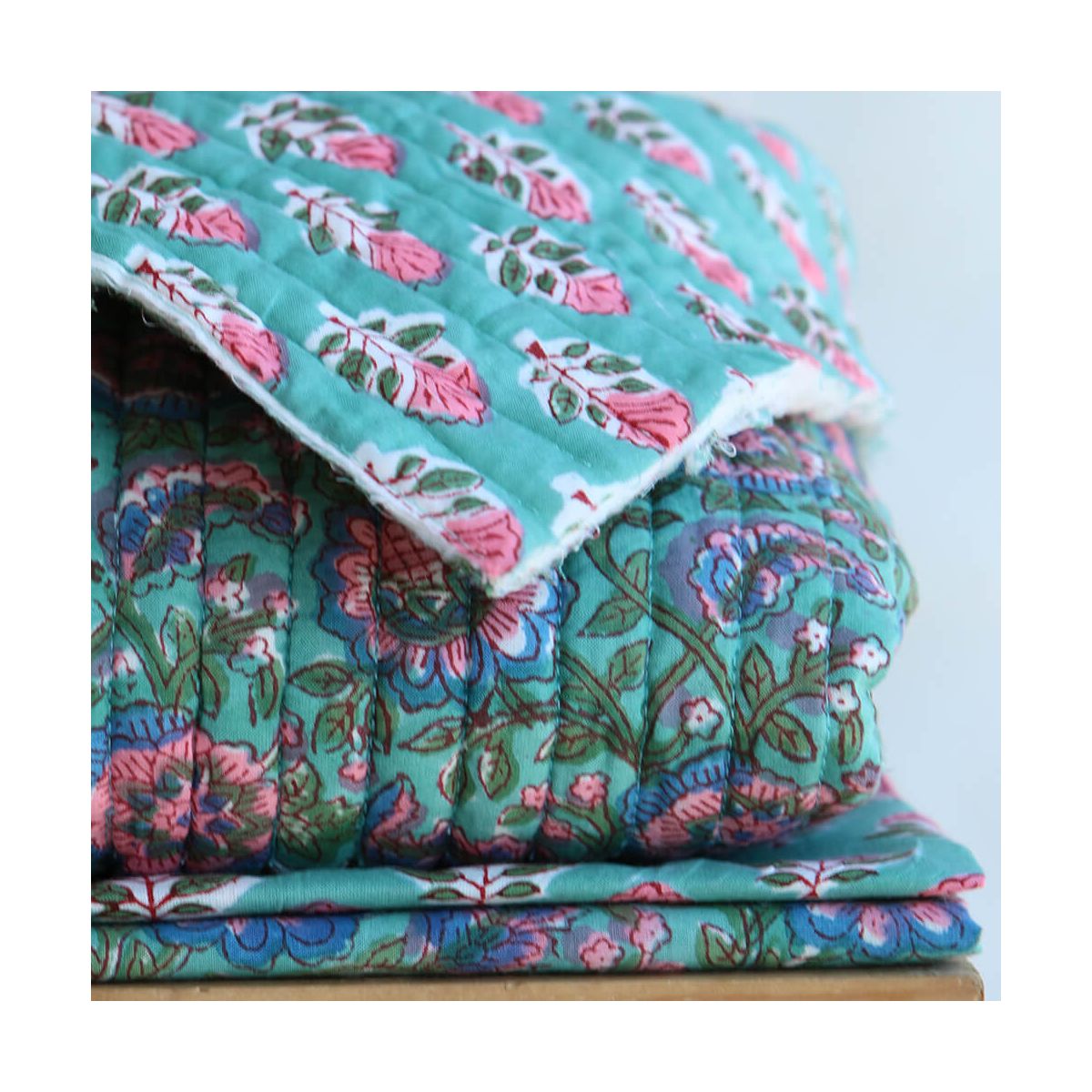 SonaB - Tissu indien en coton imprimé main Hand Block vert menthe