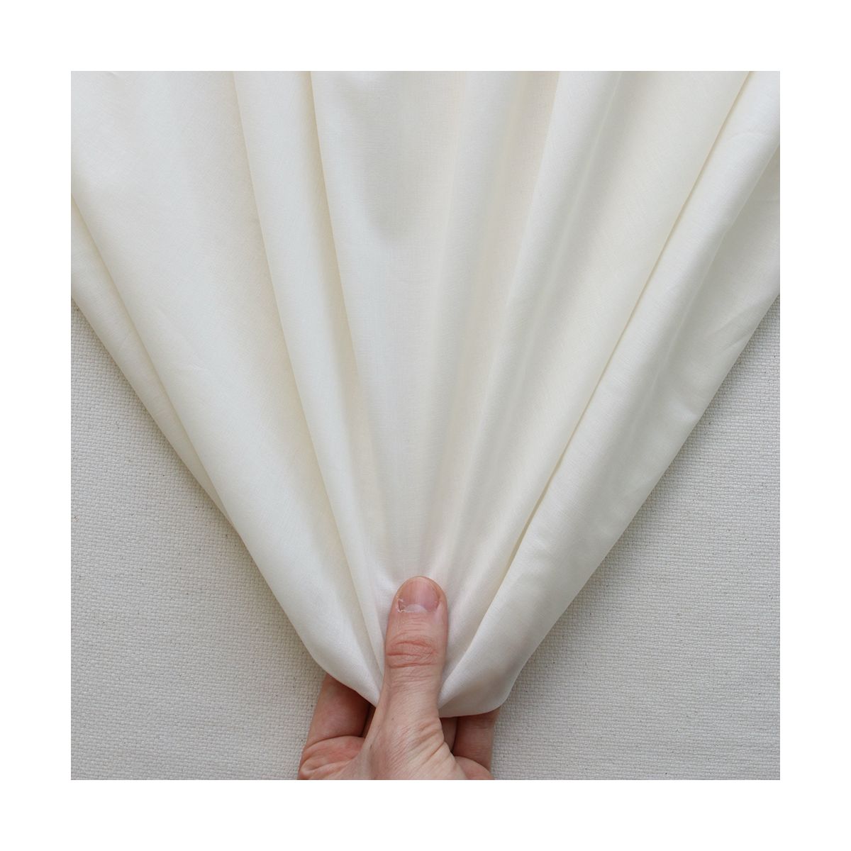 Voile de coton organique uni coloris écru