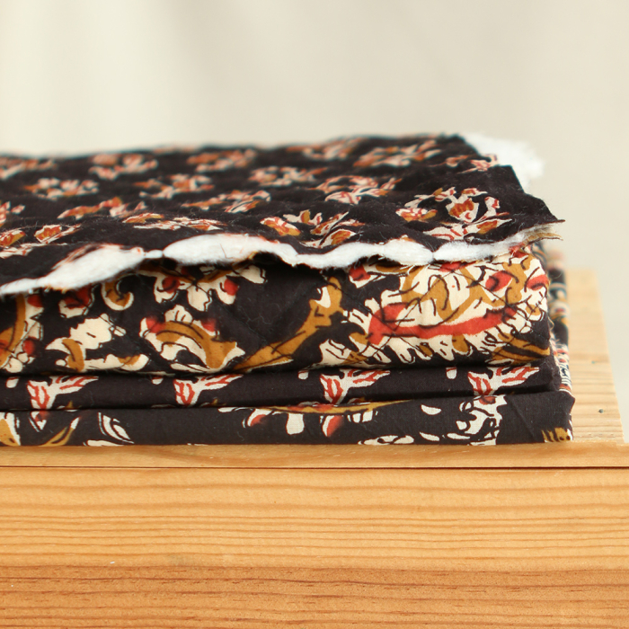 Kajal - Tissu indien matelassé double face coton hand block teal largeur 100cm