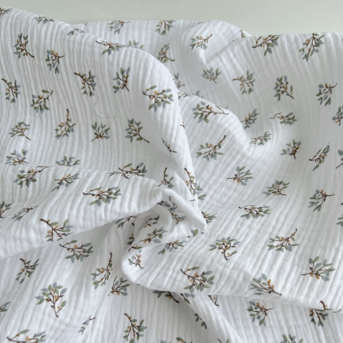 Double gaze de coton Judy blanc motifs fleuris Batikou - 1