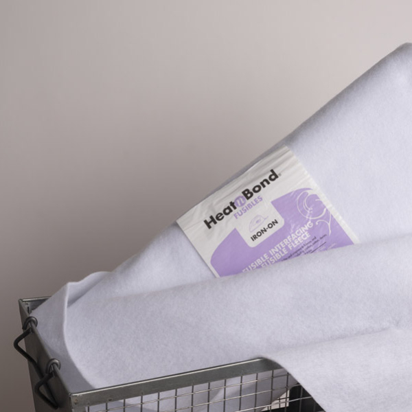 Molleton thermocollant fin 1 face env. 2-3mm largeur 114cm PSR Quilt France - 1