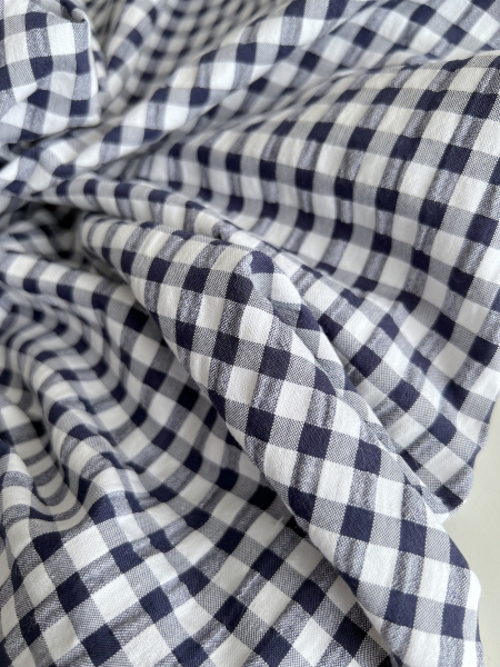Seersucker / Coton gaufré vichy 6mm bleu marine / blanc Batikou - 1 2
