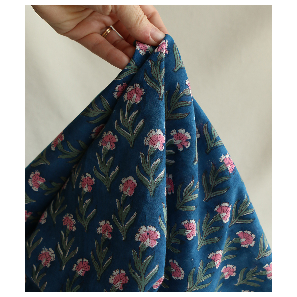 Neha B - Tissu indien en coton imprimé main Hand Block Artisanal