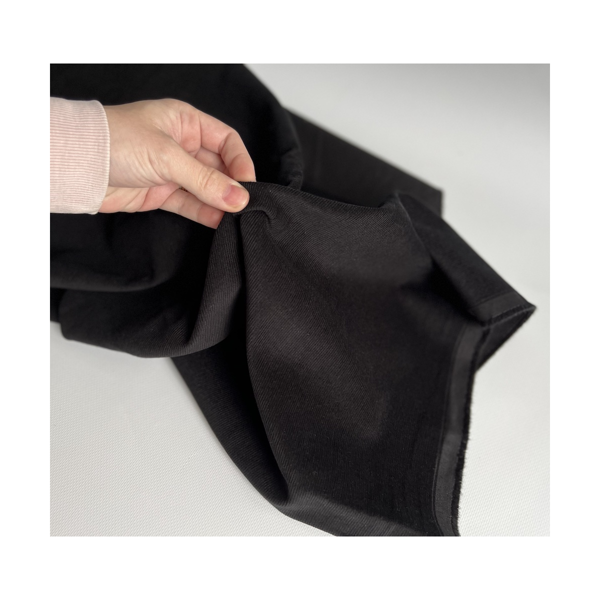 Velours milleraies coton organique coloris Noir  - 2