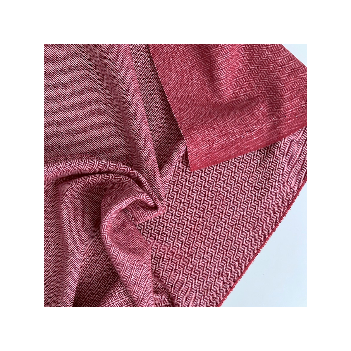 Tissu chevrons texturé coton / laine coloris Cerise Batikou - 7