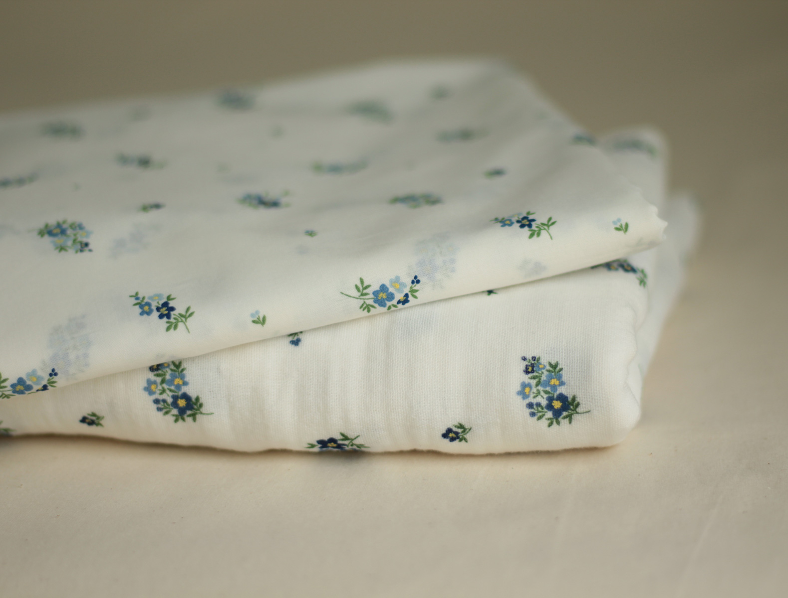 copy of ROZEN - Double gaze de coton BIO blanc motif exclusif