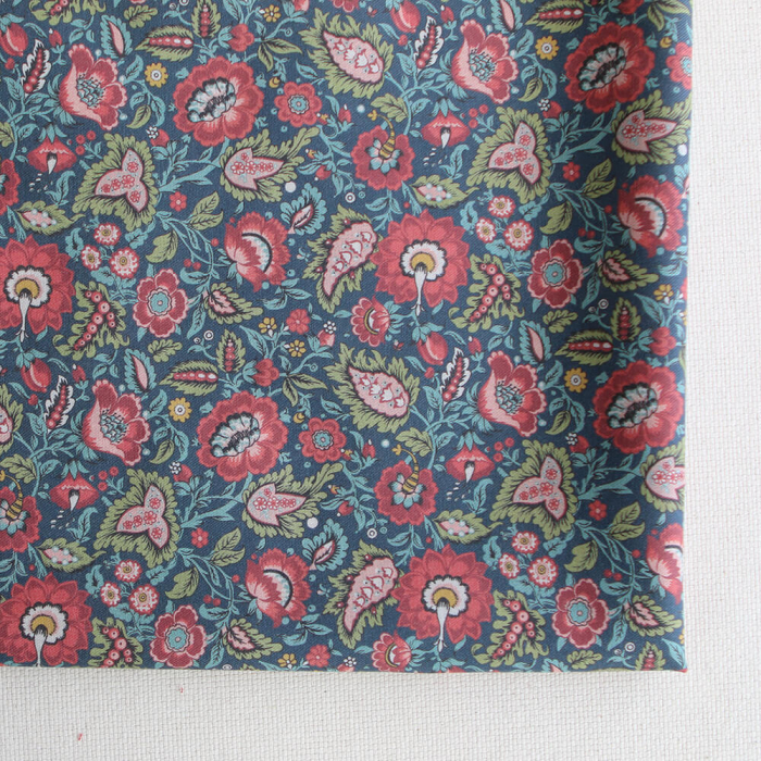 Baïa - Tissu sergé de coton organique fin imprimé fleuri
