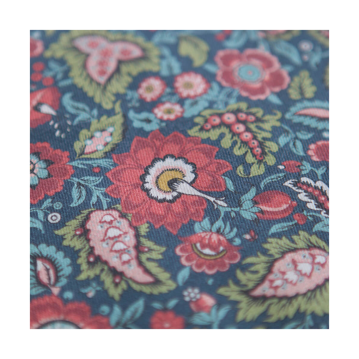 Baïa - Tissu sergé de coton organique fin imprimé fleuri