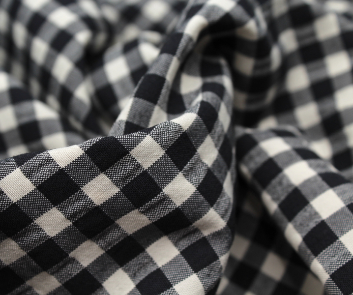 Seersucker / Coton gaufré vichy moyen 6mm noir écru 2
