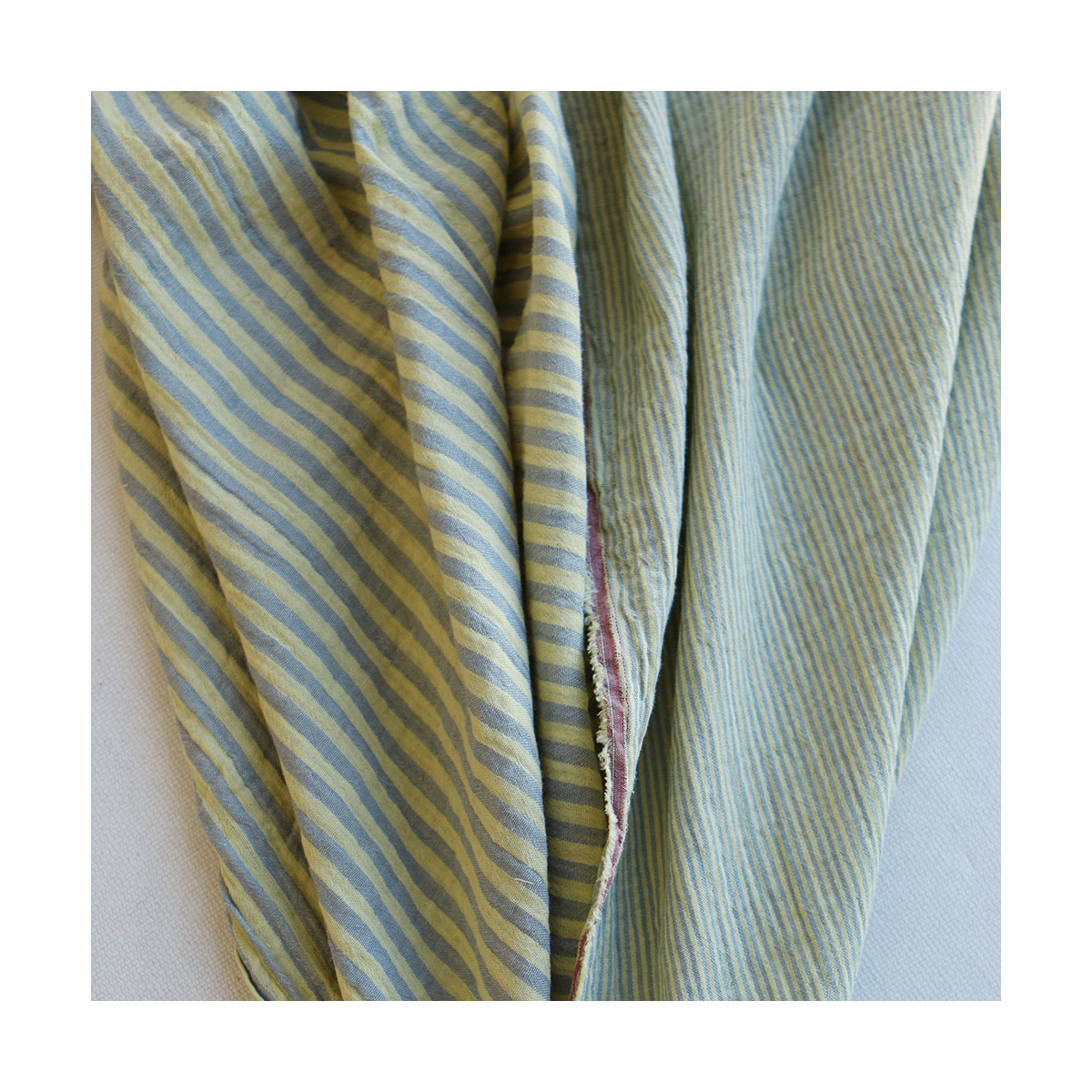 Double gaze de coton réversible rayures lemon et bleu baltique