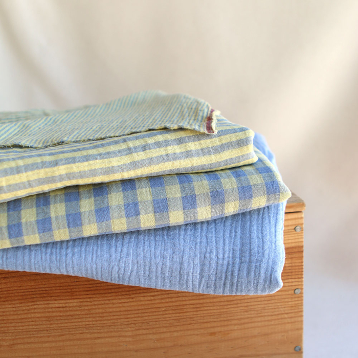 Double gaze de coton réversible rayures lemon et bleu baltique