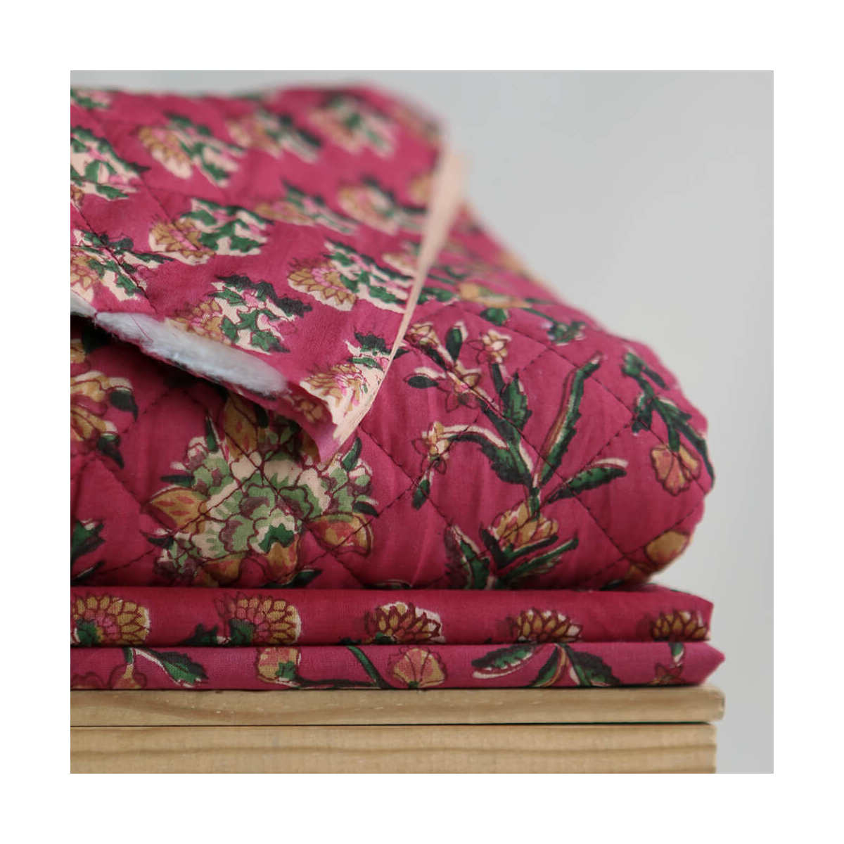 Sharmila Tissu Indien rose magenta vintage Coton - Artisanal Hand Block