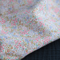 copy of Elinor - Batiste de coton bio SILKYNE à imprimé fleuri vitaminé