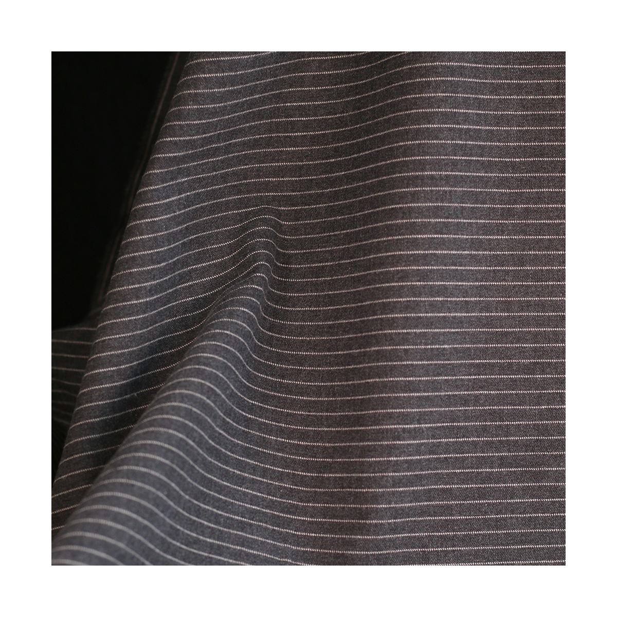 Tissu sergé de coton gratté organique rayures tissées anthracite