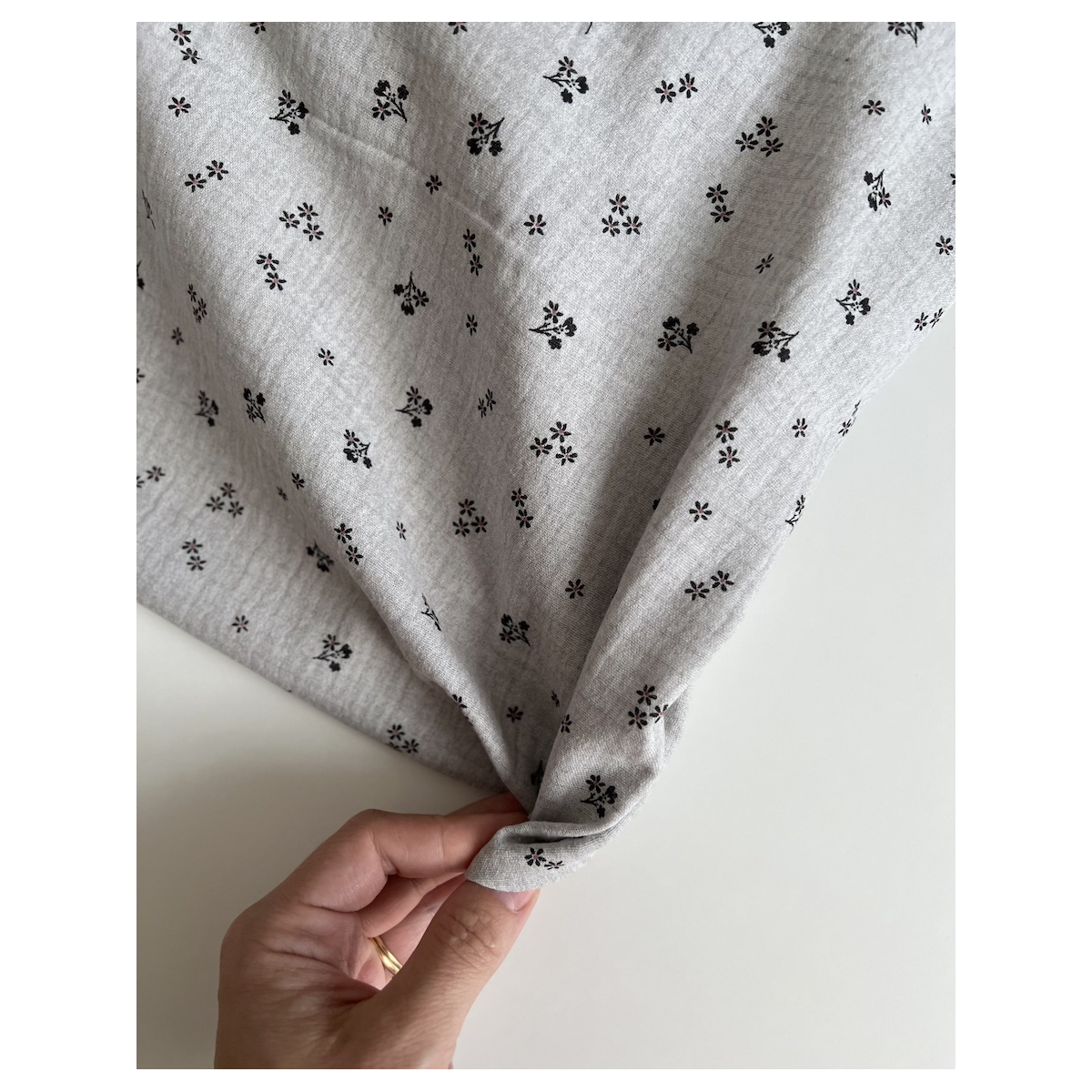 Max - Double gaze de coton double face coloris gris chiné Tissus issus de l'agriculture biologique  - 7