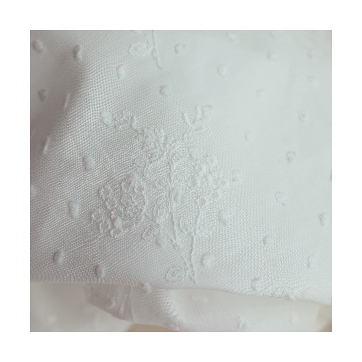 copy of Broderie anglaise voile de coton coloris blanc