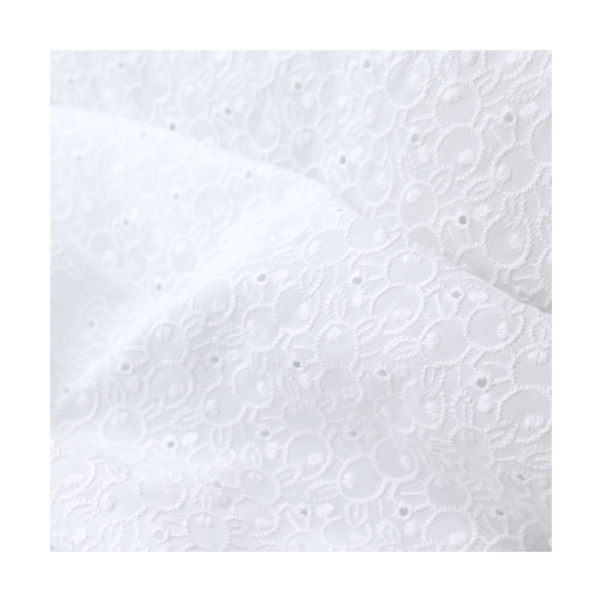 Broderie anglaise coton coloris BLANC Qualité Oeko-tex - 1