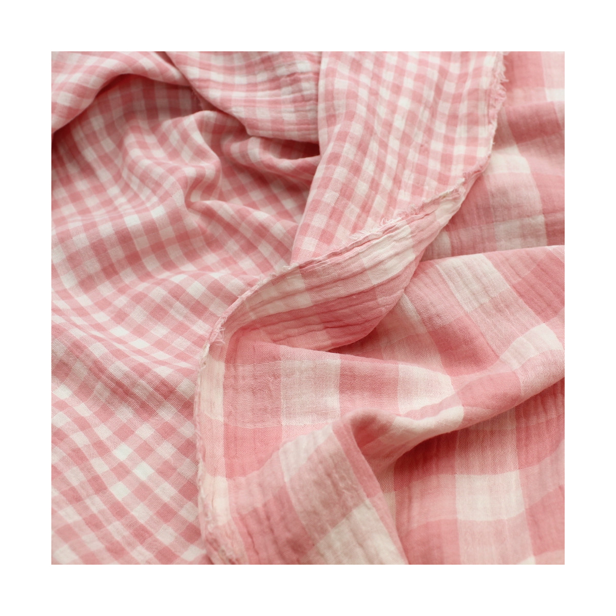 Double gaze de coton double face réversible vichy rose malabar Tissus issus de l'agriculture biologique  - 1