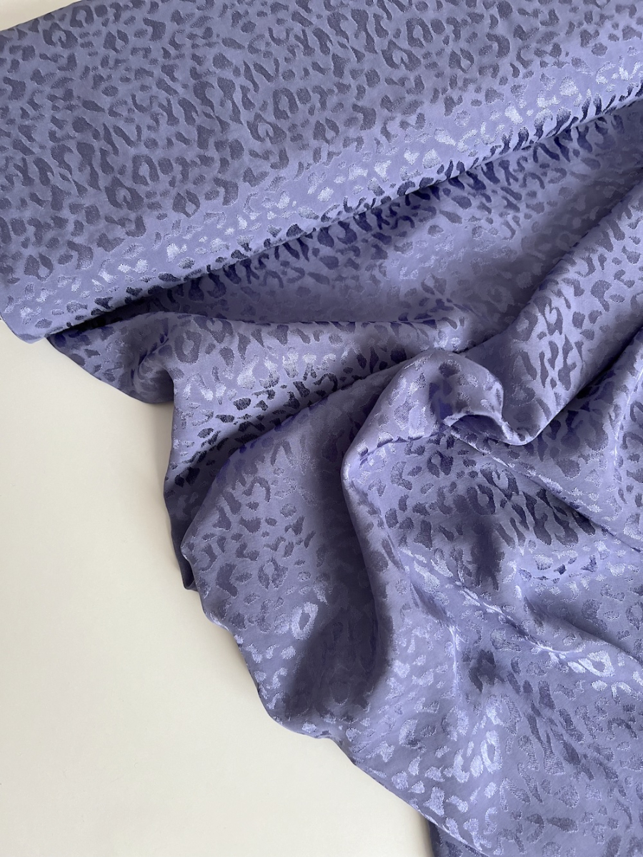 Lea - Viscose tissage jacquard graou / léopard lavande Batikou - 7