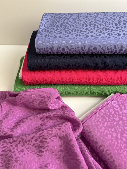 Lea - Viscose tissage jacquard graou / léopard lavande Batikou - 9