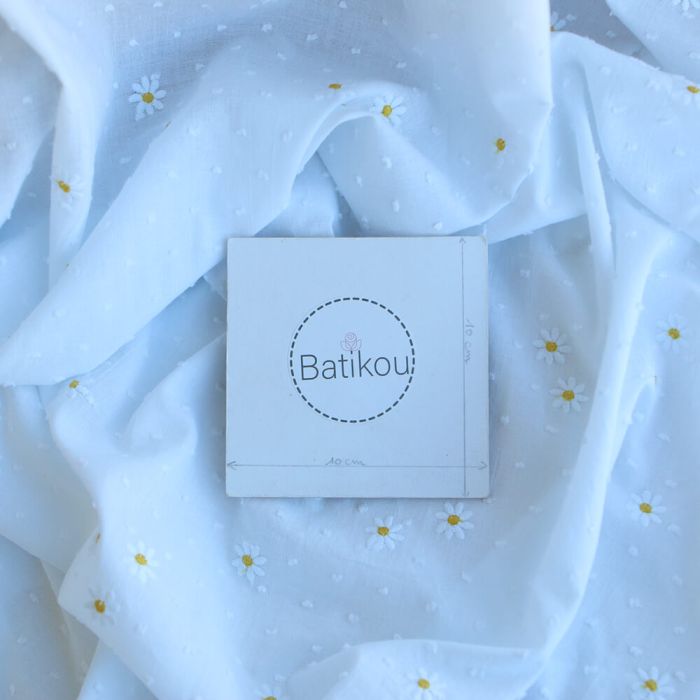 Adelaide - Plumetis de coton blanc broderies petites marguerites