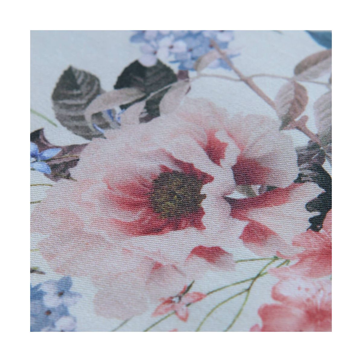 Garden Party - Tissu sergé coton imprimé roses sur fond écru