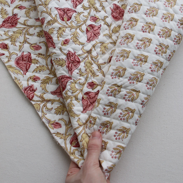 Madhavi - Tissu indien matelassé double face coton hand block largeur 100cm