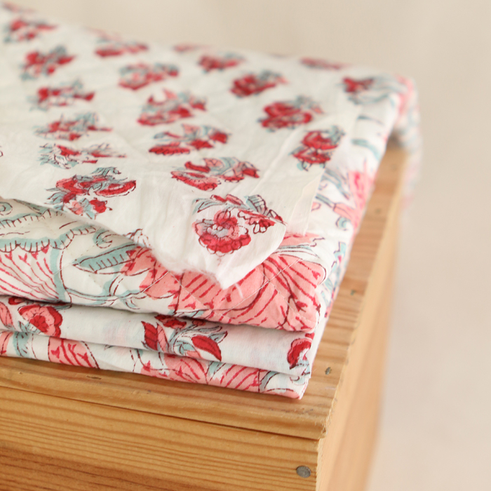 Yamini - Tissu indien matelassé double face coton hand block teal largeur 100cm