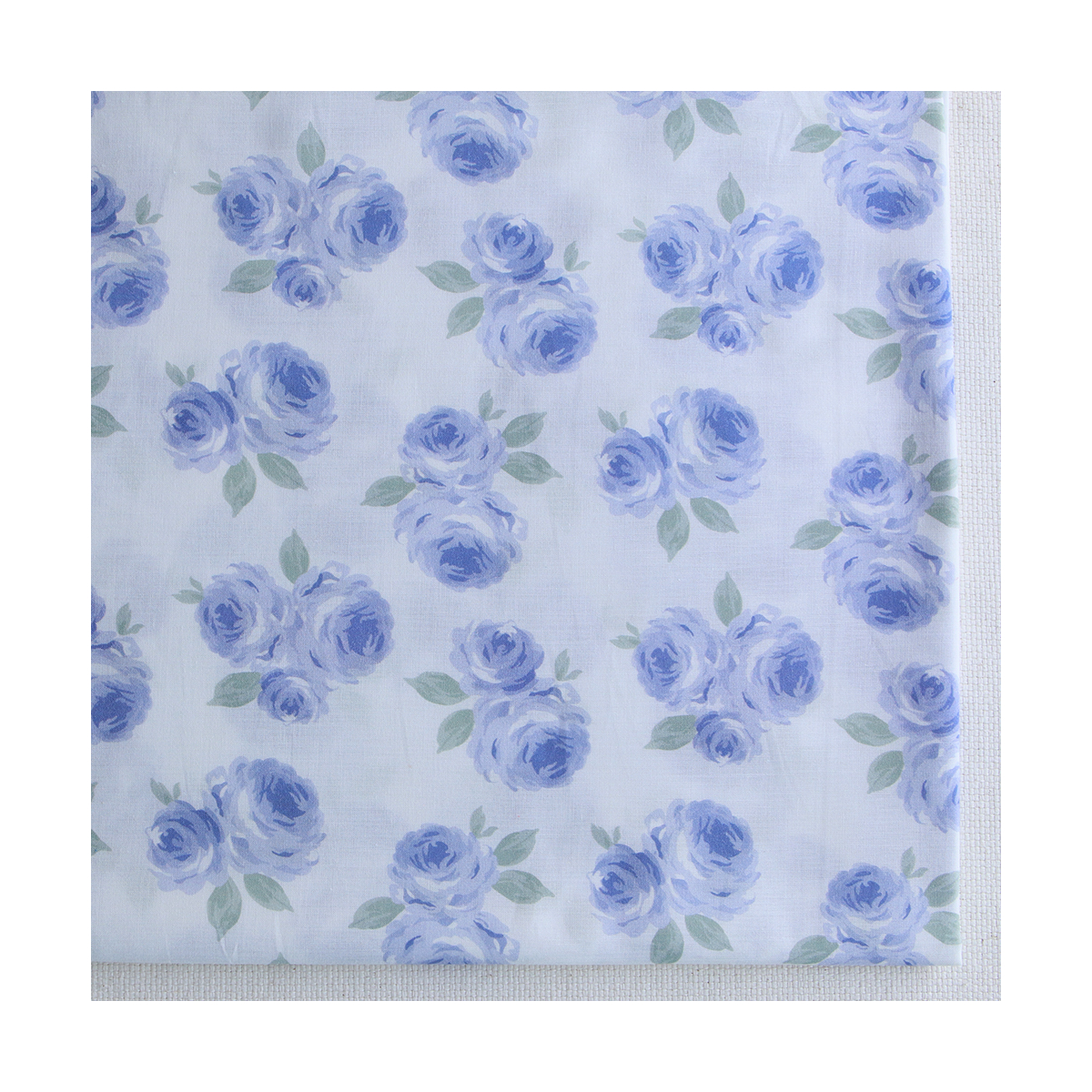 Tissu coton organique BIO fleuri vintage batiste fleuri Assia aquarelle bleu
