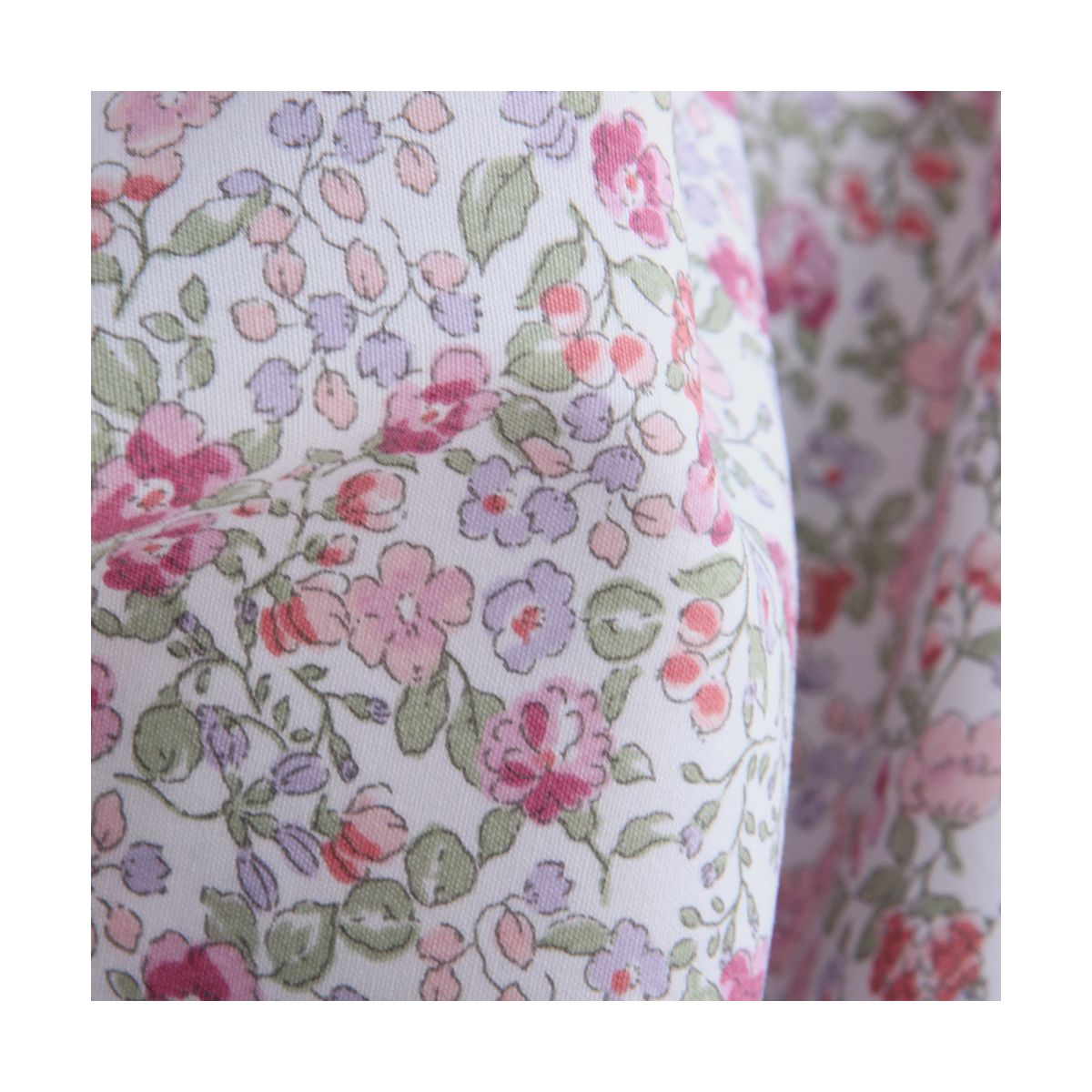 Eugenie - Popeline de coton BIO imprimé romantique fleuri rose