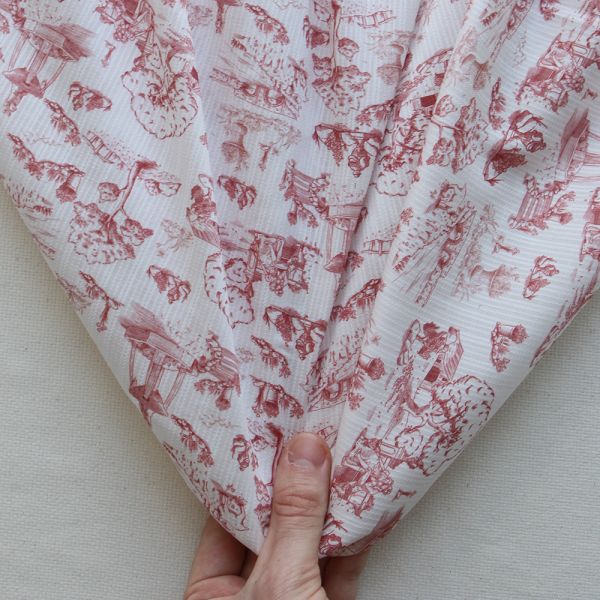 Eleonore - Tissu coton texturé imprimé toile de Jouy coloris lie de vin 2