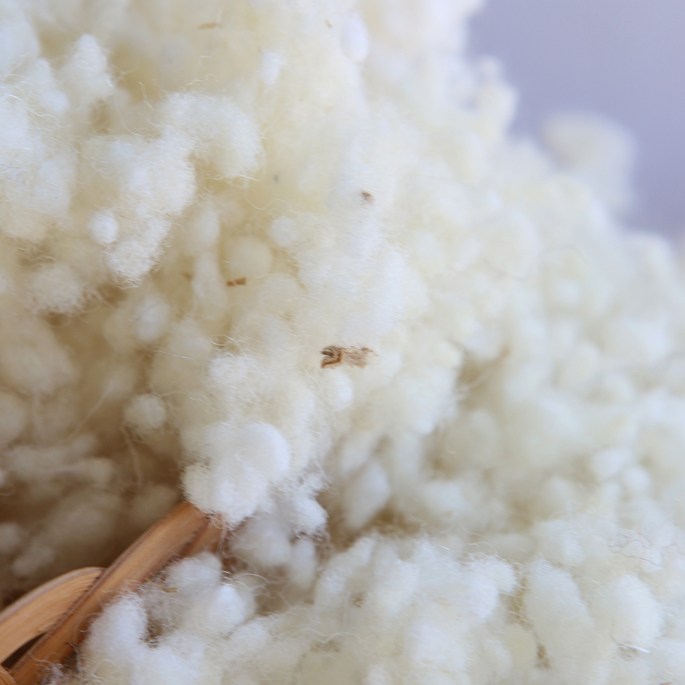 Laine vierge de mouton en flocons pour rembourrage