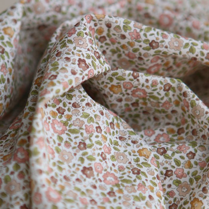 Catalina - Batiste de coton SILKYNE à imprimé fleuri rose nude ocre et marron