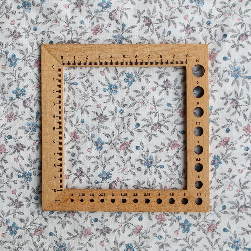 Lexie - Batiste de coton SILKYNE à imprimé fleuri teintes de gris et bleu