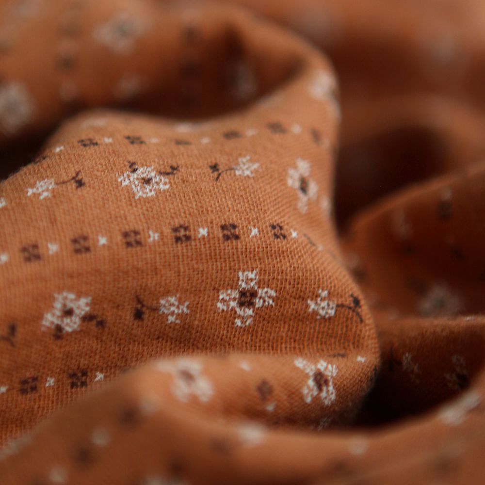 Selene - Double gaze coton BIO imprimé fond écureuil