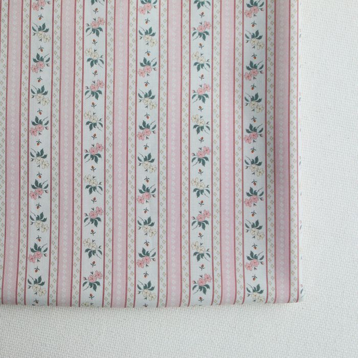 Abigail - Tissu sergé de coton organique fin imprimé rayures et fleurs rose poudré