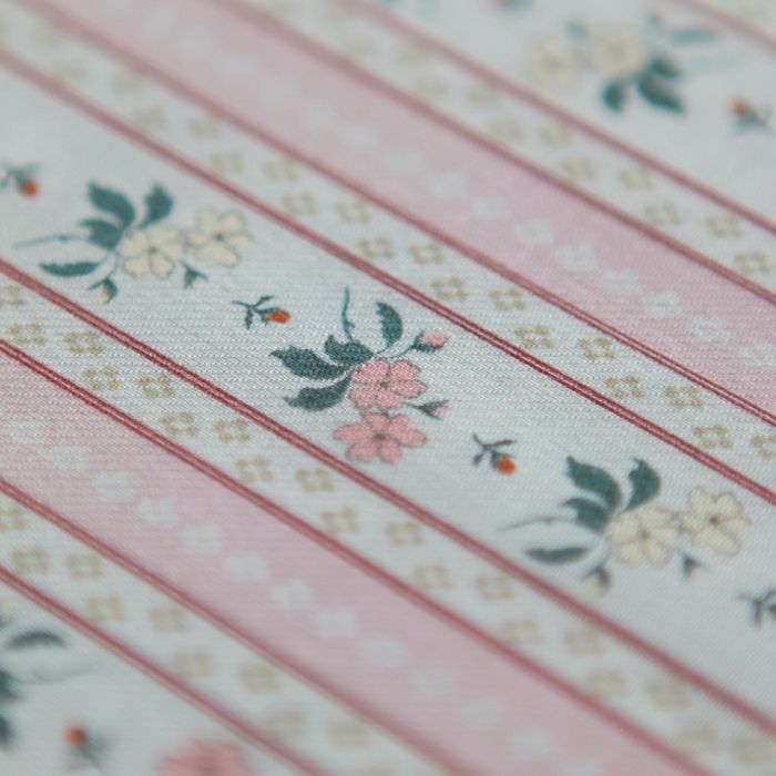 Abigail - Tissu sergé de coton organique fin imprimé rayures et fleurs rose poudré