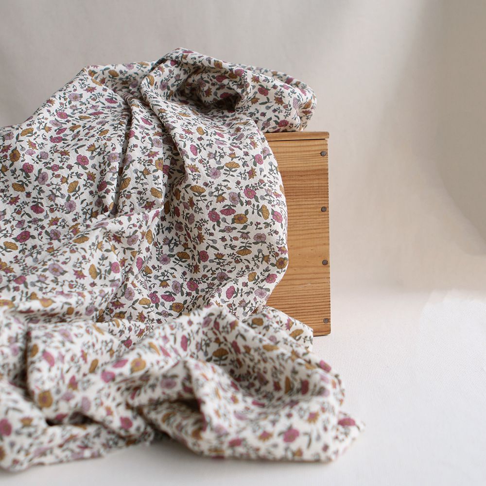 Fanny - Coton lavé bio écru lait fleuri rose, ocre et vert