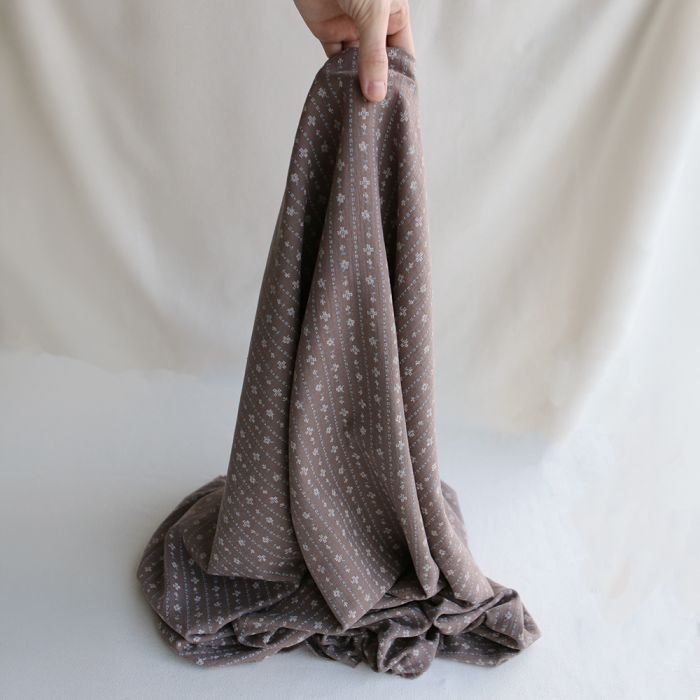 Selene - Double gaze coton BIO imprimé fond marron glacé