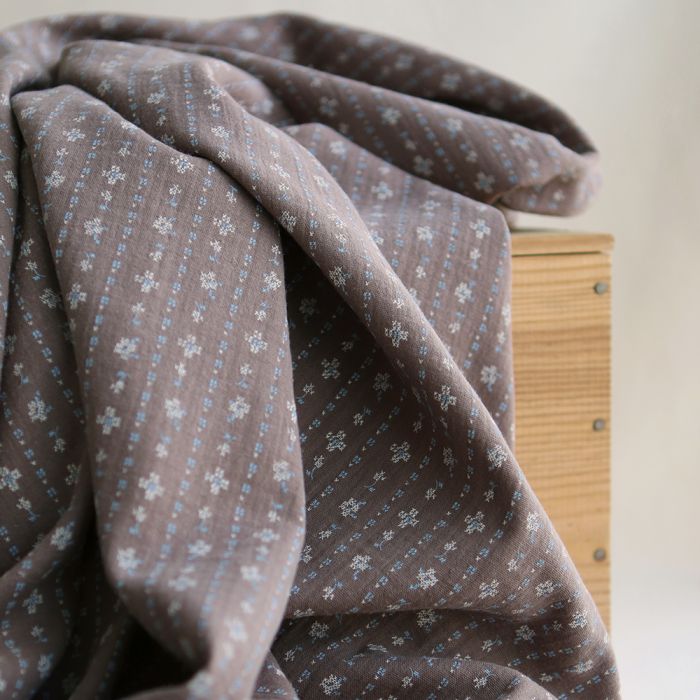 Selene - Double gaze coton BIO imprimé fond marron glacé