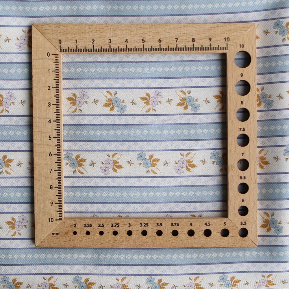 Abigail - Tissu sergé de coton organique fin imprimé rayures et fleurs bleu
