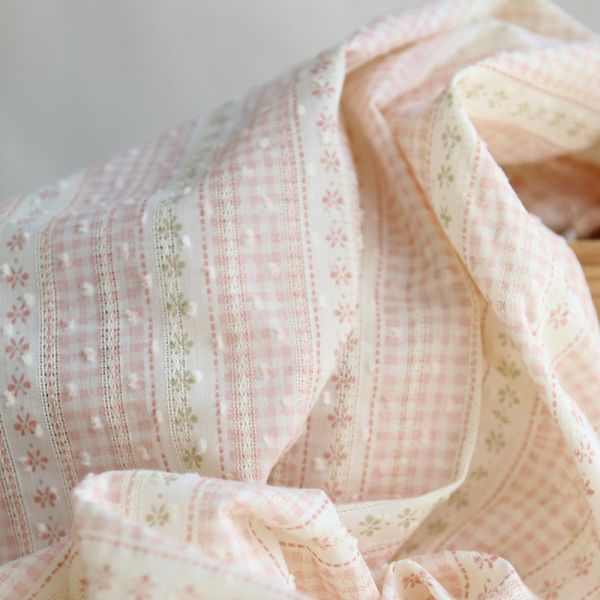 Jane - Tissu coton plumetis vichy écru et rose poudré