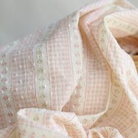 Jane - Tissu coton plumetis vichy écru et rose poudré