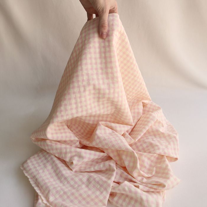 Seersucker / Coton gaufré vichy 6mm fraise vanille