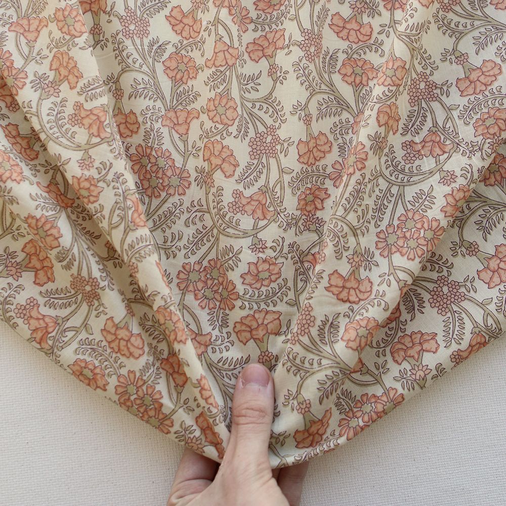 Maya - Tissu indien en coton imprimé main Hand Block